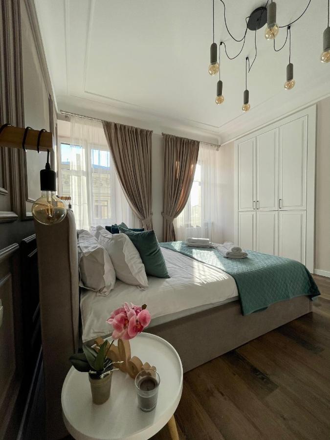 Von Cruss Apartments In לבוב מראה חיצוני תמונה