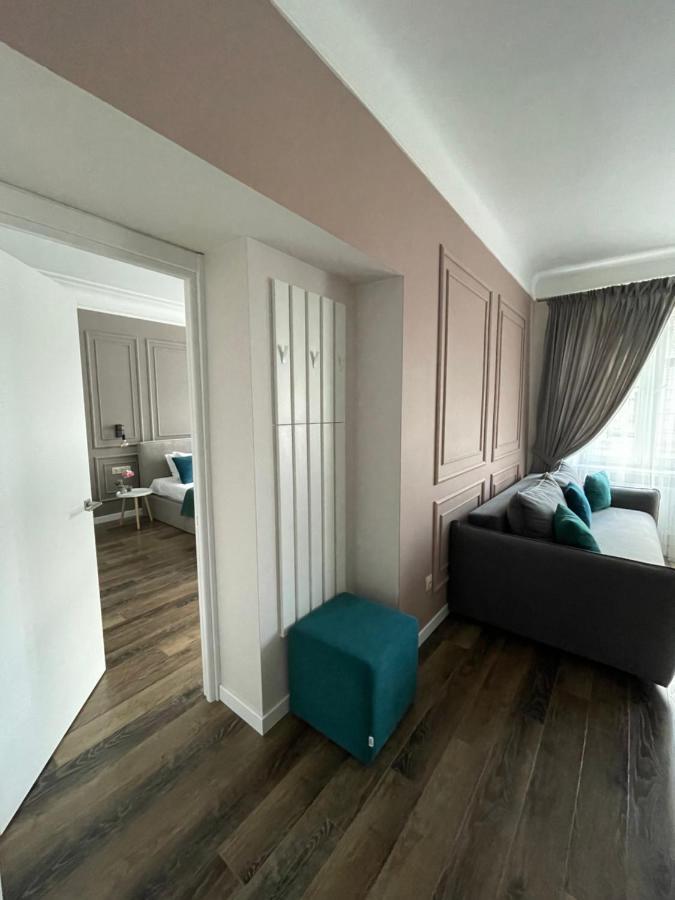 Von Cruss Apartments In לבוב מראה חיצוני תמונה