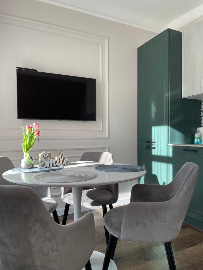 Von Cruss Apartments In לבוב מראה חיצוני תמונה